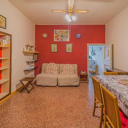 דירה Bilocale Nel Centro Di