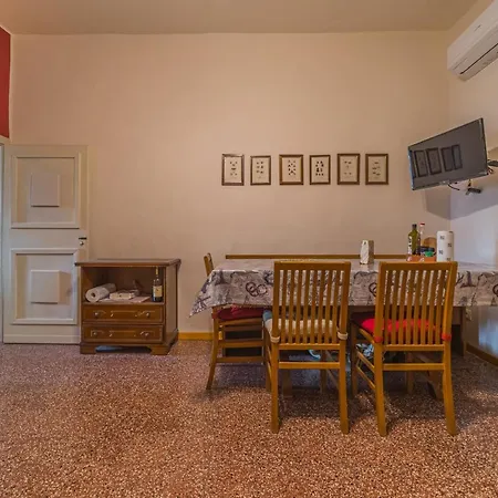 Bilocale Nel Centro Di * Portoferraio